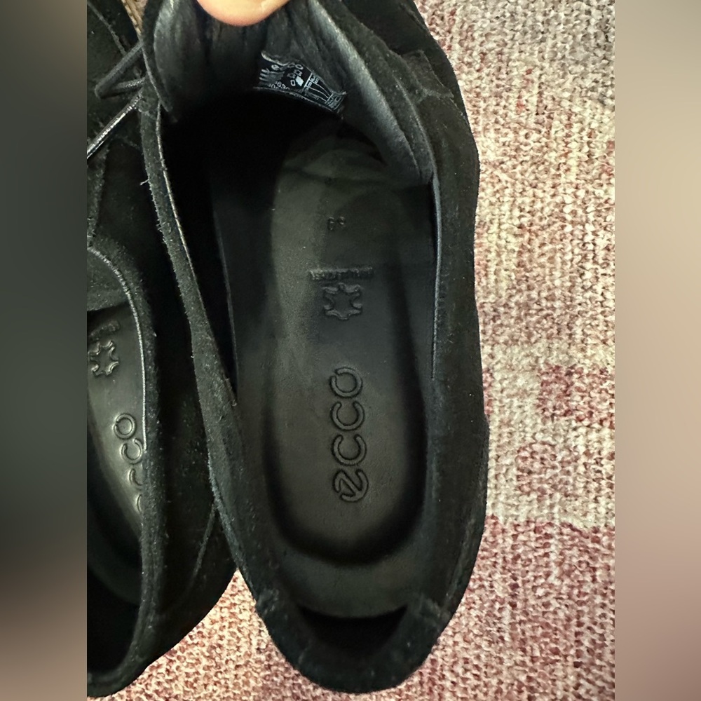 Ecco women’s black suede wingtip loafers size 39 8 - Picture 7 of 13